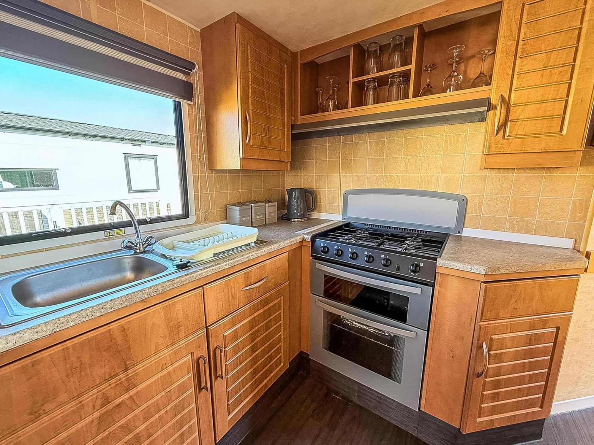 8 Berth Caravan With Free Wifi At Heacham Holiday Park In Norfolk Ref 21008E Exterior photo